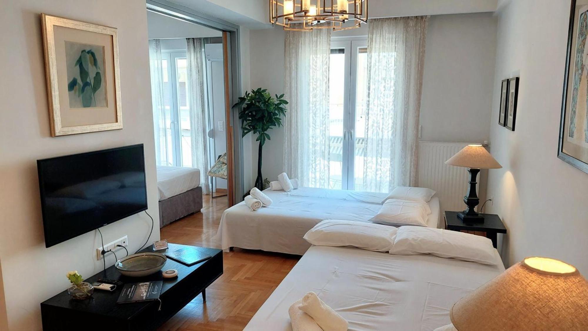 Elegant Apartment In Acropolis Athén Kültér fotó