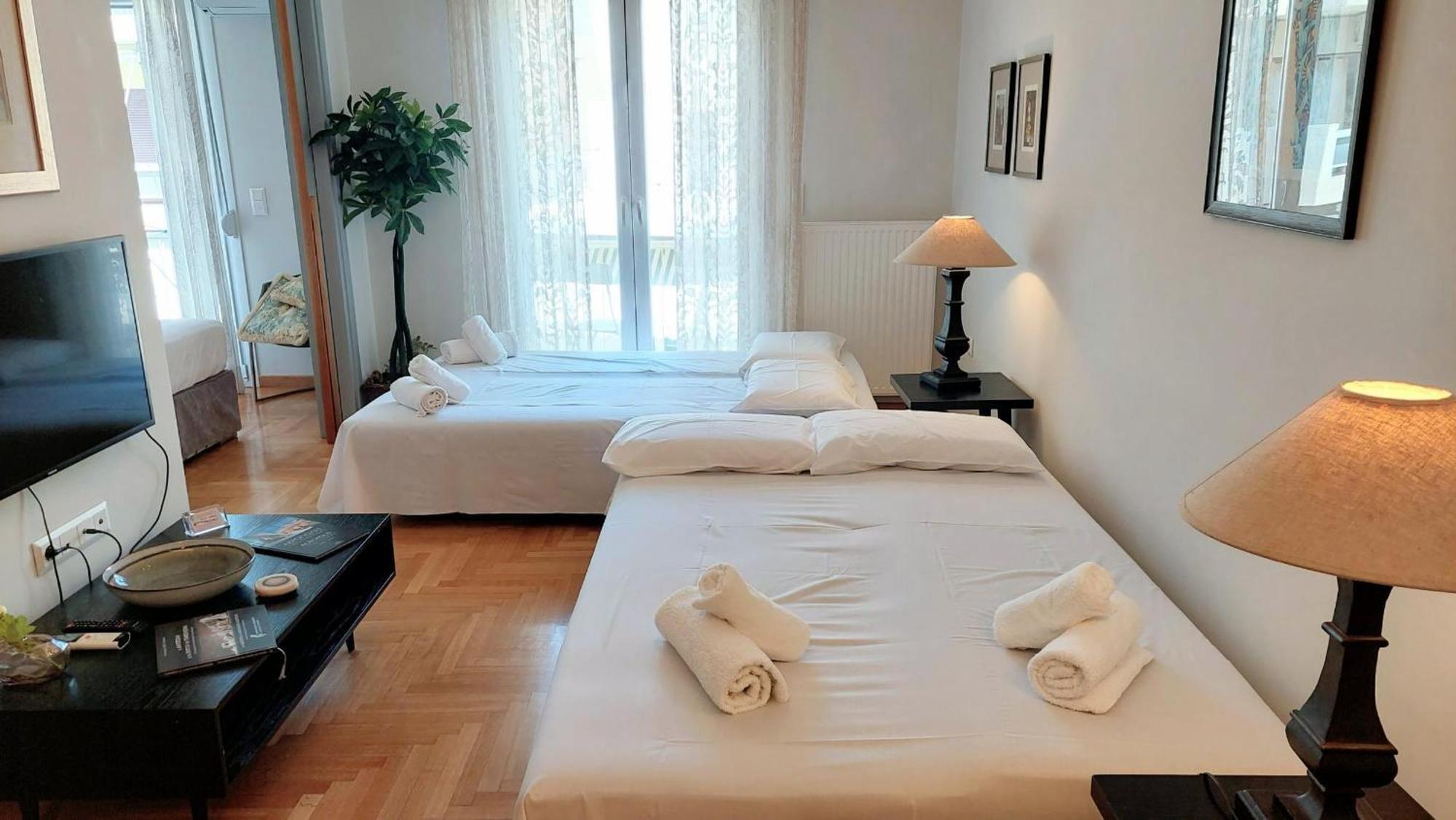 Elegant Apartment In Acropolis Athén Kültér fotó
