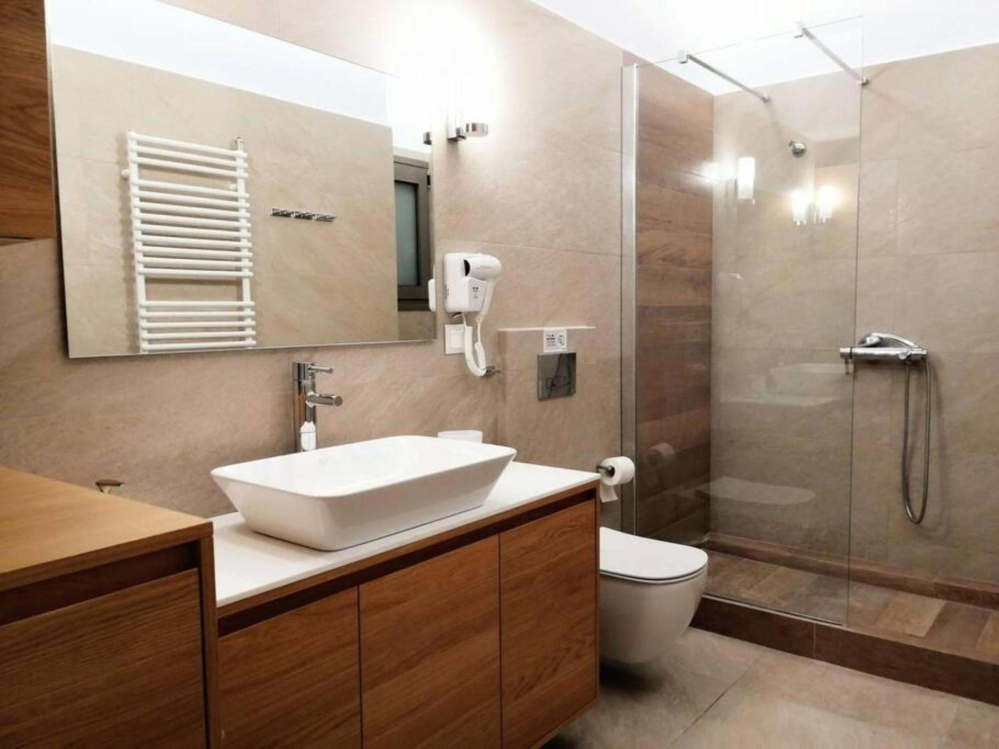 Elegant Apartment In Acropolis Athén Kültér fotó